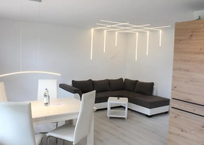 Moinmoin 2b Lejlighed